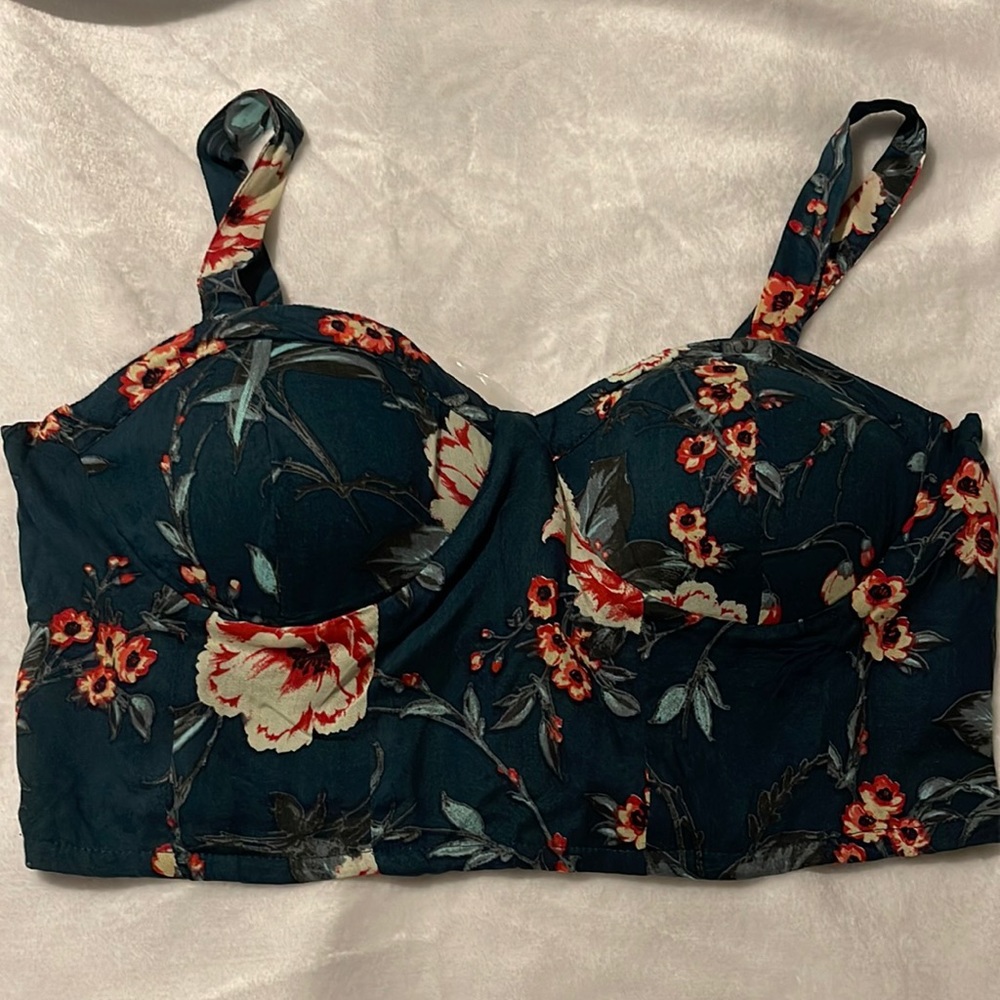 Brand new green with floral print crop top